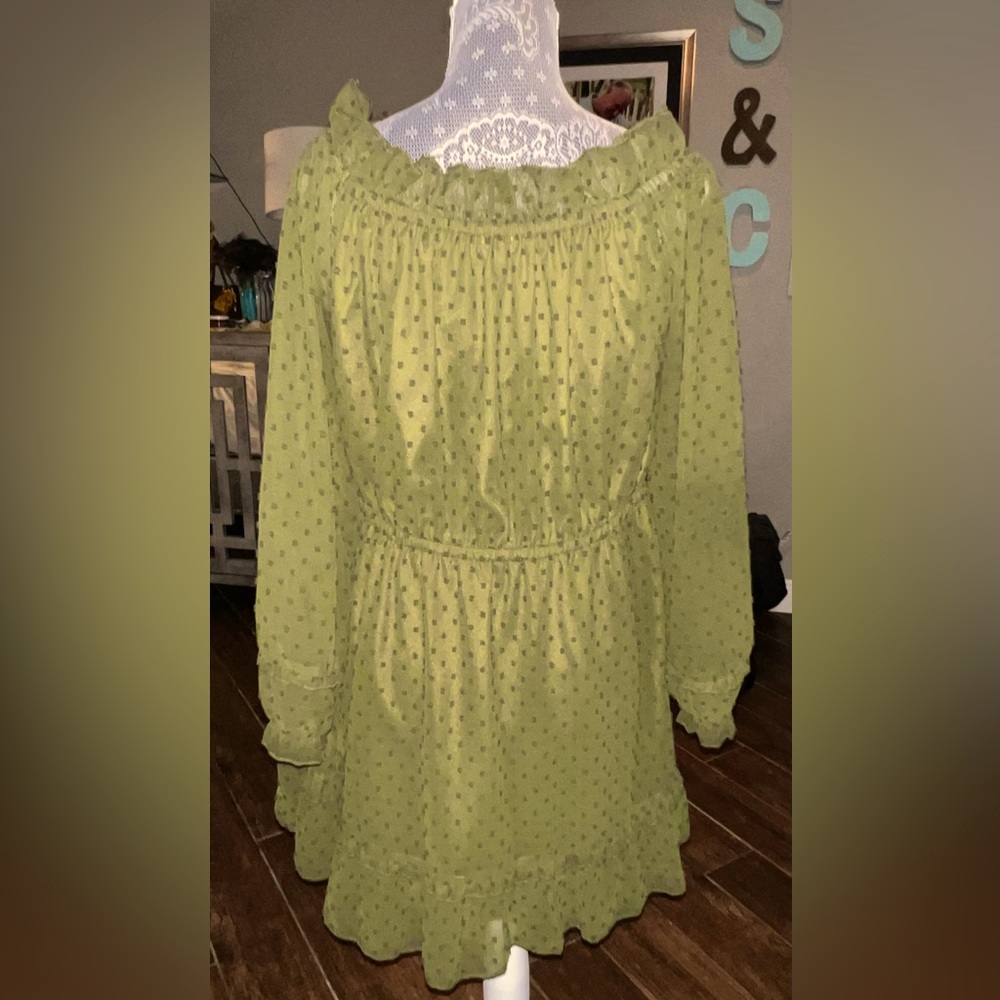 Olive green, off or on the shoulder, casual or dress up dress 14/16